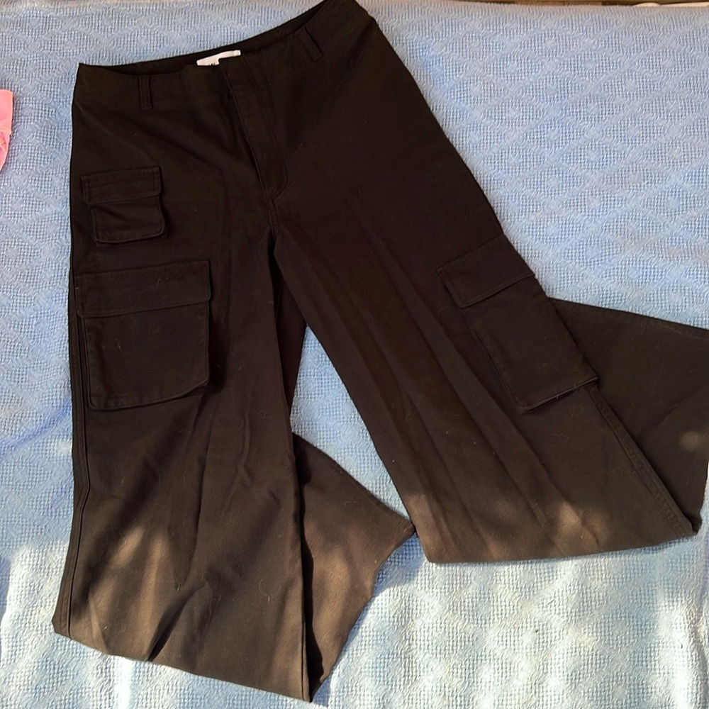 Black TNA Cargo Pants